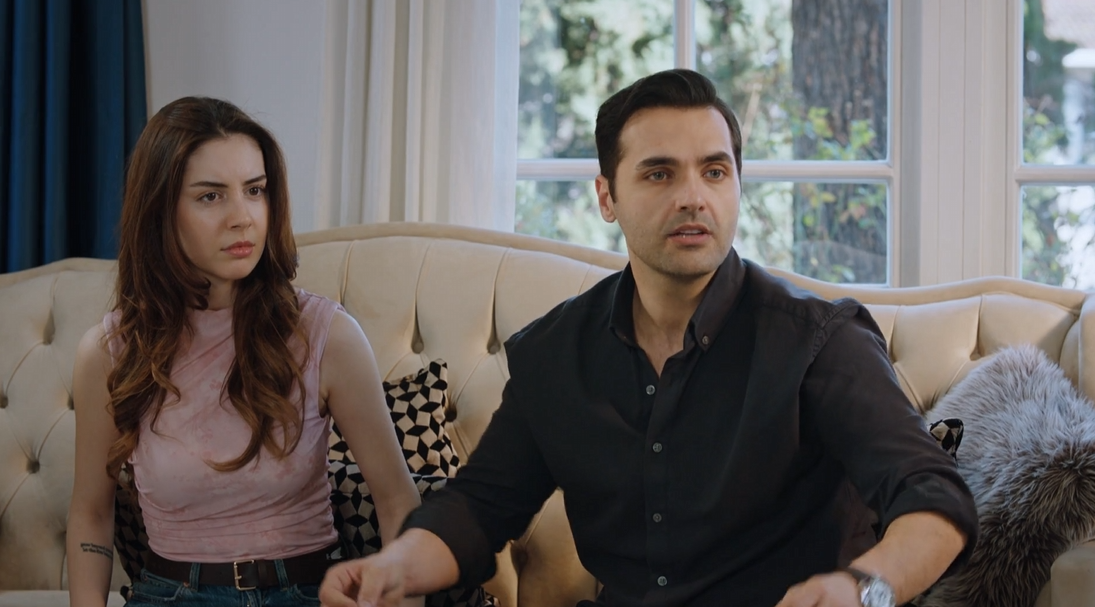 Кадр из сериала "Клюквенный щербет" 30 серия 4 сезона