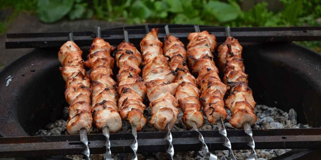 Не останется и кусочка: маринад, который превратит даже жесткий шашлык в деликатес