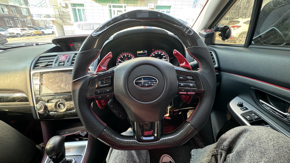 Карбонизация: steering wheel led display pt. 2 (установка)