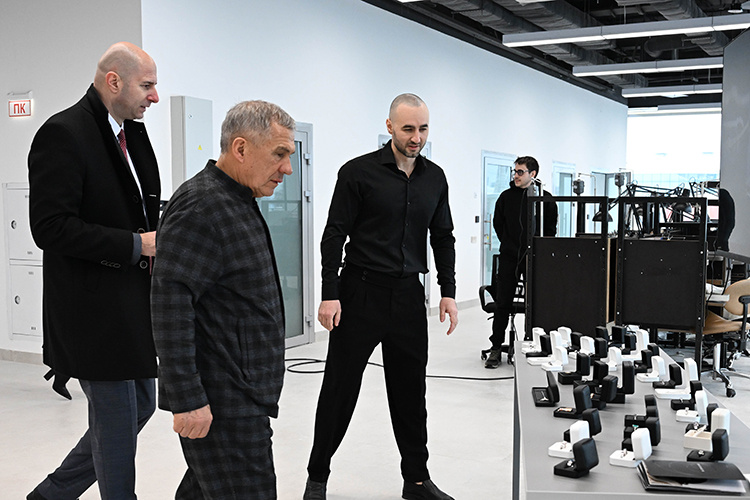 Центр объединит 18 направлений — от художественной керамики и гончарного дела до лозоплетения, деревообработки, войлоковаляния и ювелирного искусства Фото: rais.tatarstan.ru