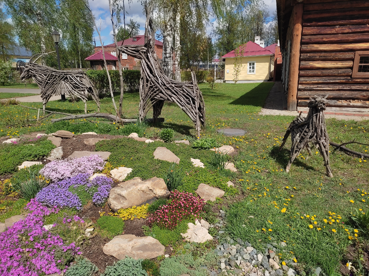 Весна в усадьбе П. И. Чайковского, личное фото