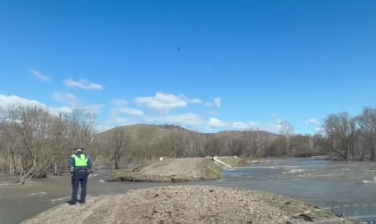 скриншот видео УГИБДД по Хакасии