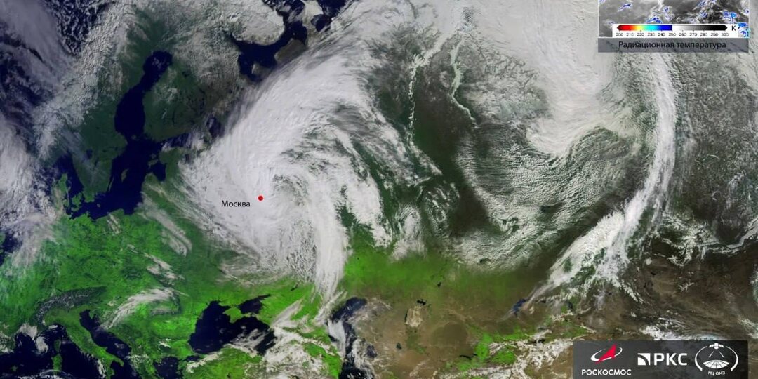❄️ Вот так выглядит апрельский снежный апокалипсис из космоса