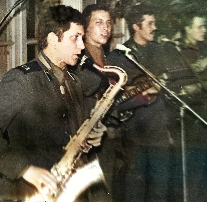 Саксофонист