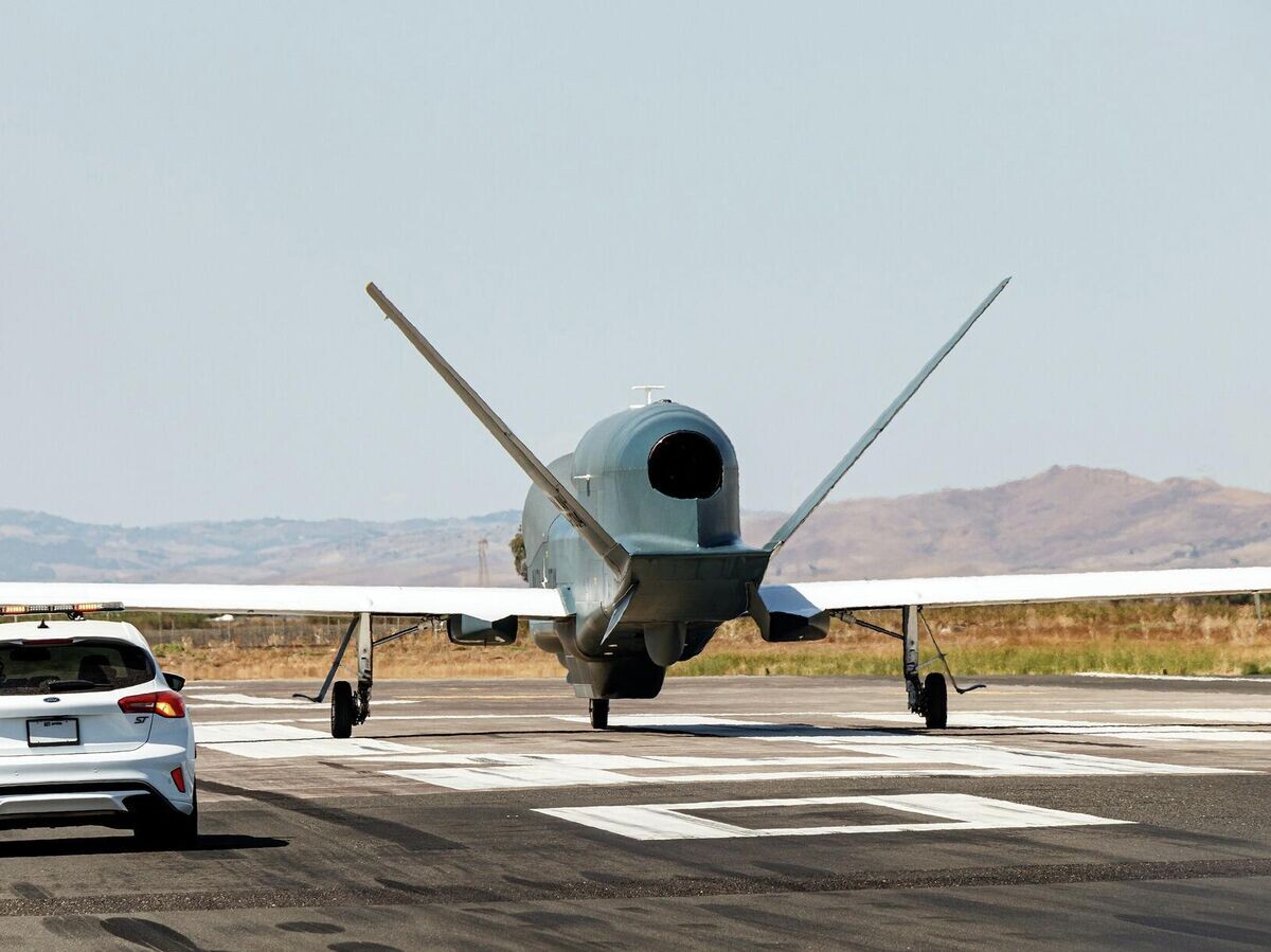    БПЛА NATO RQ-4D “Phoenix” | © Фото : NISRF