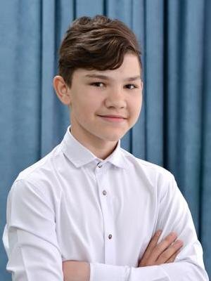 Андрей в детском доме.