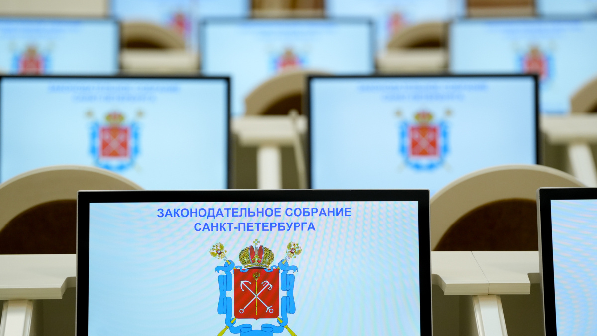 Фото: пресс-служба ЗакСа Петербурга