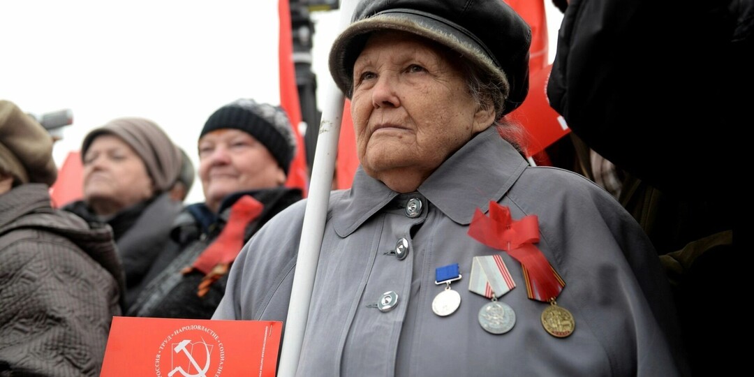 Пенсионный возраст снова могут поднять в России