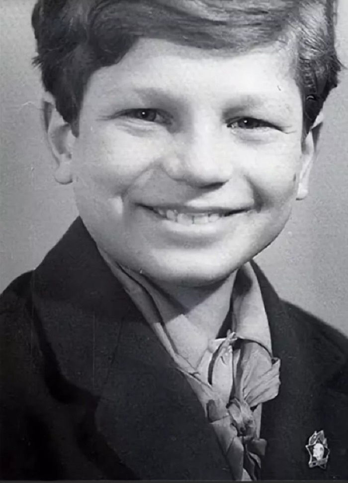 Пионер Сережа Минаев