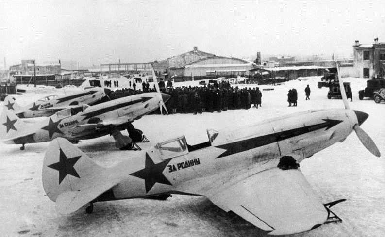 Эскадрилья Миг-3 на земле