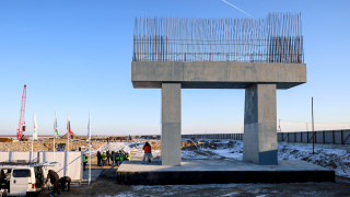 Мост через Лену должны сдать в 2028 годуВадим Скрябин / ТАСС