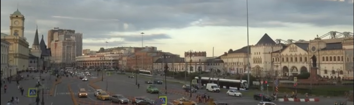 Комсомольская площадь