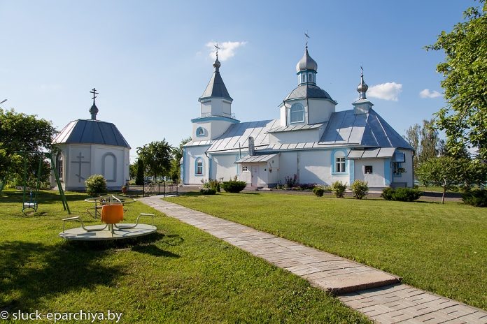 
Храм Преображения Господня в г. Любань. https://sluck-eparchiya.by/hram-preobrazheniya-gospodnya-g-lyuban-blagochinnicheskij-czentr/