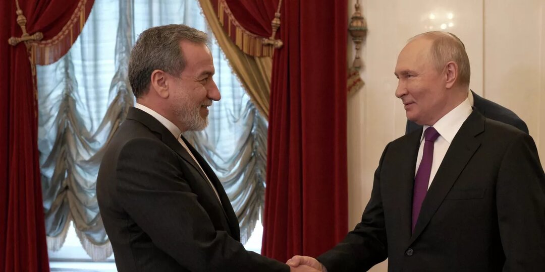 СМИ: Россия и Иран «направили мощный сигнал» США и Израилю