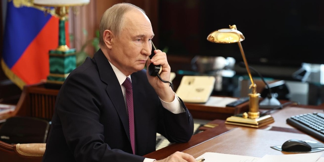 Путин провел телефонный разговор с Трампом