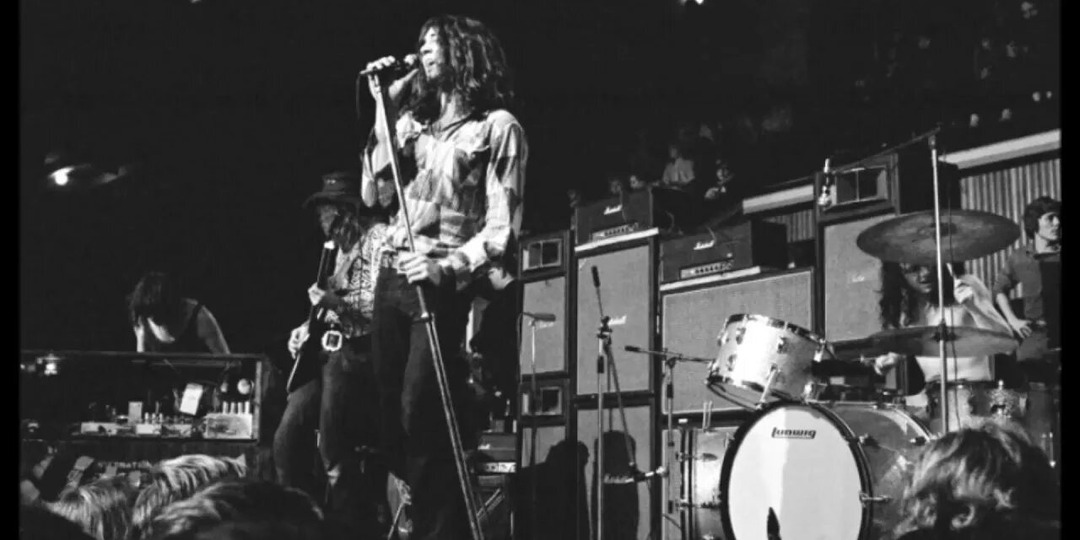 «Она вам не Димон!». Премьер-министр Японии и Deep Purple