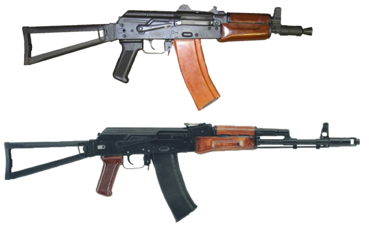 АКС-74У и полноразмерный АКС-74