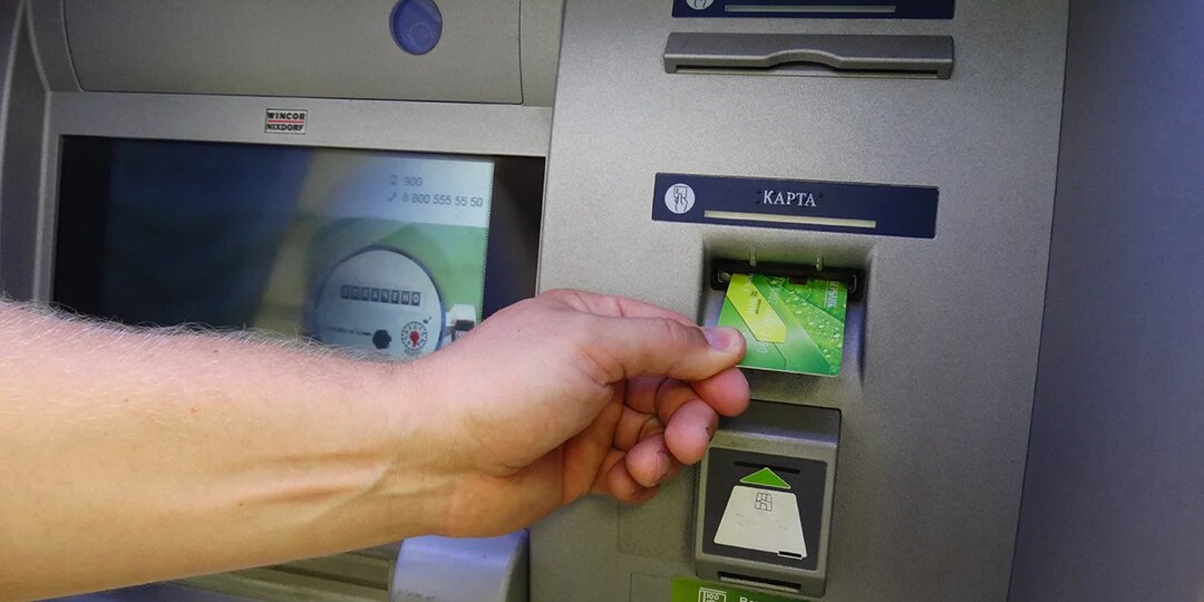 Эксперты обеспокоены: россияне стали чаще расплачиваться наличкой