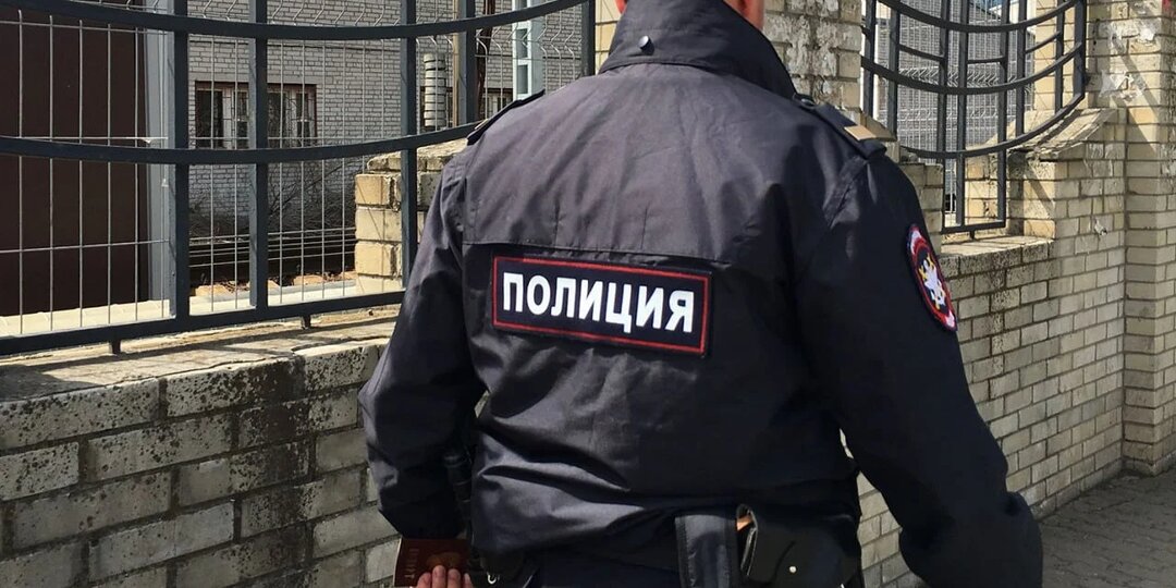 В Ростове родители выбивали окна и спасали детей из частного детсада