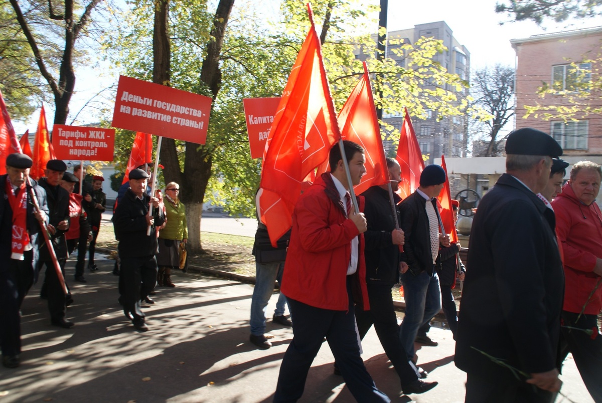 Черкесск. Протестное шествие. Фото автора.