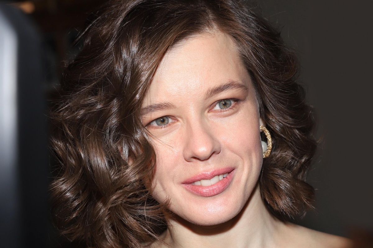     «Будущий старший брат»: беременная Катерина Шпица показала сына, получившего первый паспорт