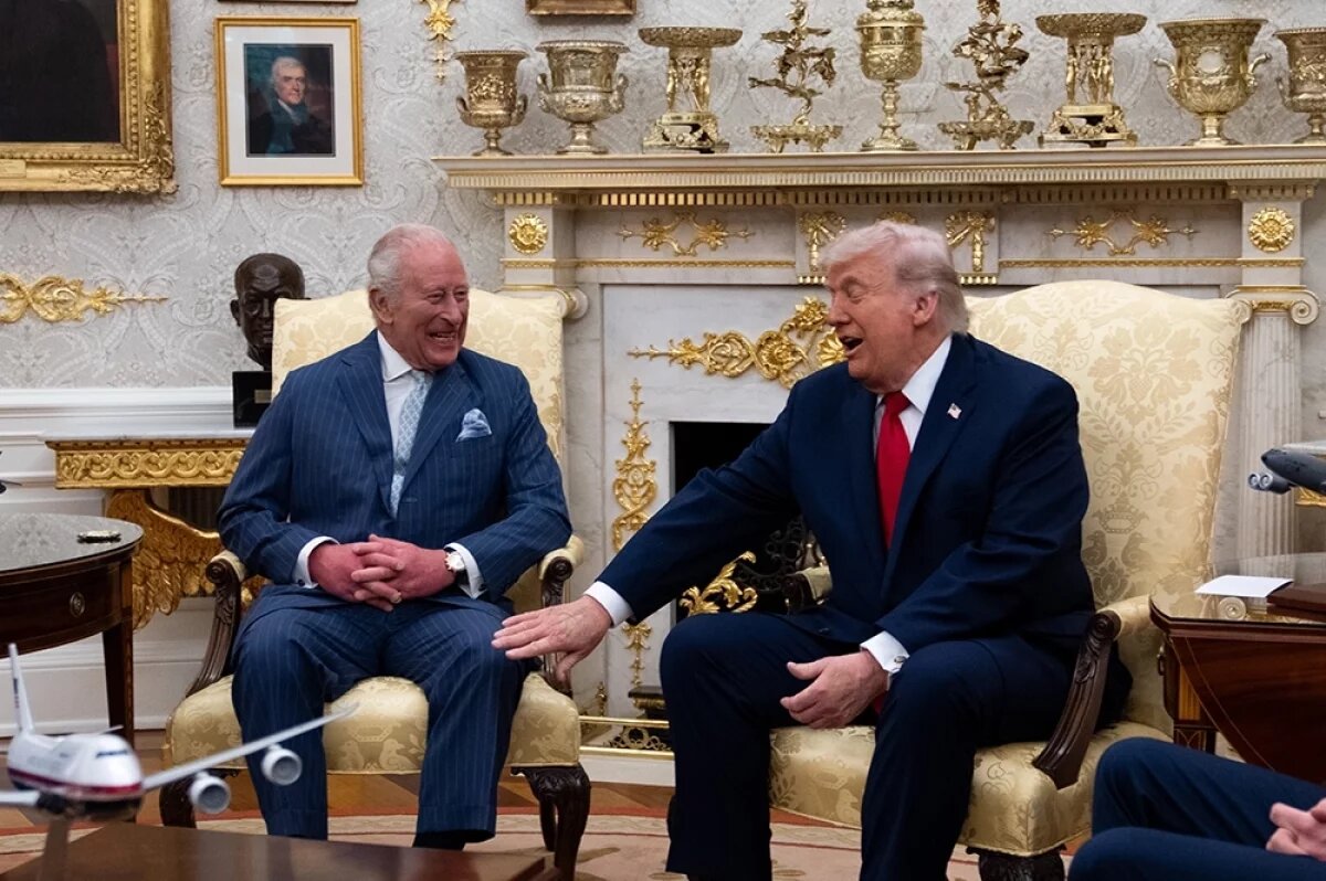    Карл III и Дональд Трамп.