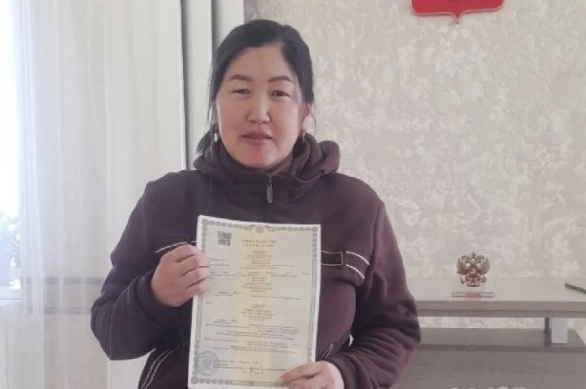    В многодетной семьей из Дульдурги родился седьмой ребёнок