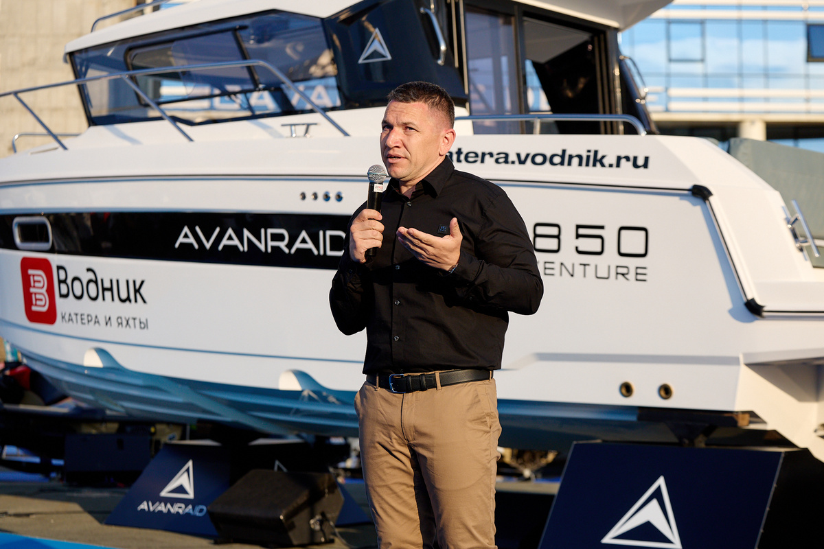 Презентация AVANRAID A850 ADVENTURE на выставке катеров и яхт во Владивостоке, 2025 год
