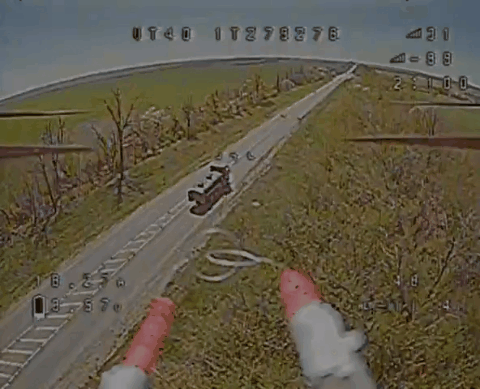    Минус бензовоз ВСУ. Видео: "Генеральный Штаб"