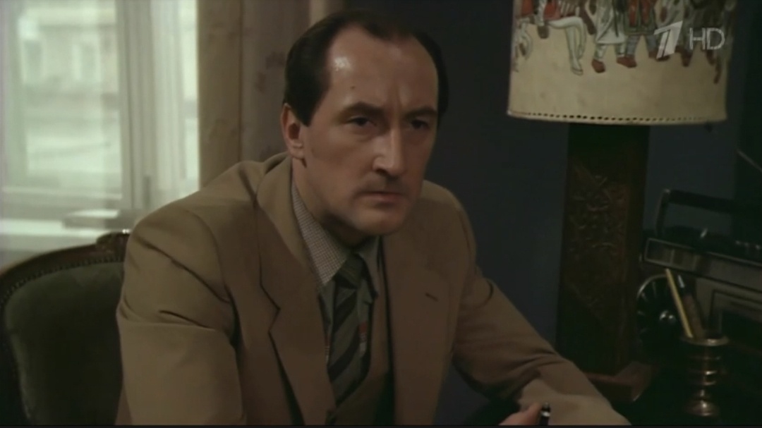 "ТАСС уполномочен заявить"(реж. В. Фокин,Сц. Ю. Семёнов, муз. Э. Артемьев,1984 год)