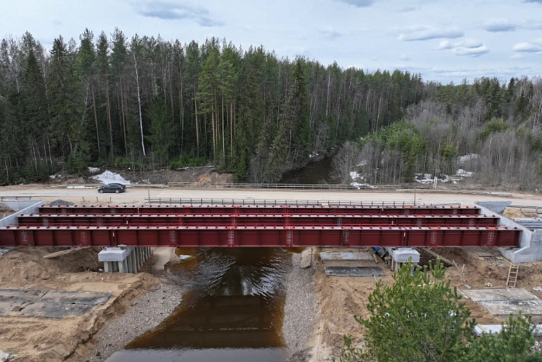 В Подосиновском районе завершили устройство опор для моста через Пушму