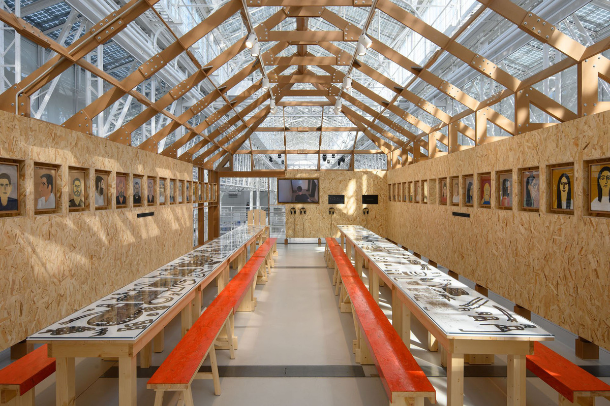    Экспозиция выставки «Хадзар мечты»