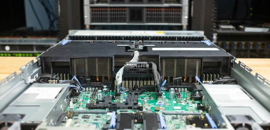 схема платформы / процессоры EPYC 9005