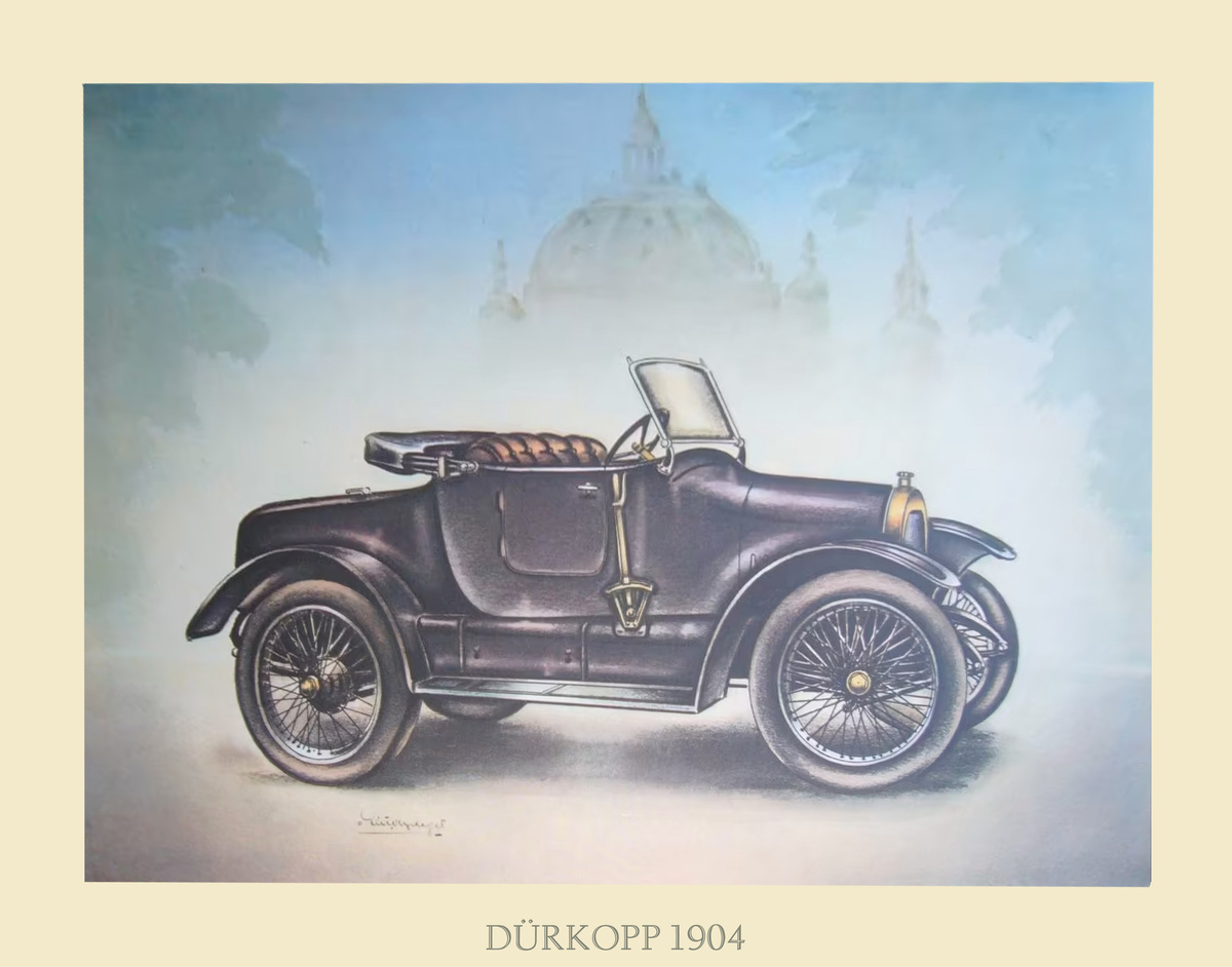 Переходный дизайн — уже автомобиль, но ещё с «каретной» геометрией
Dürkopp начинала как производитель велосипедов и швейных машин. Это типичный путь для раннего автопрома: инженеры переносили опыт из точной механики (шестерни, приводы, балансировка) в автомобили, поэтому ранние машины во многом — «увеличенные велосипеды с мотором».