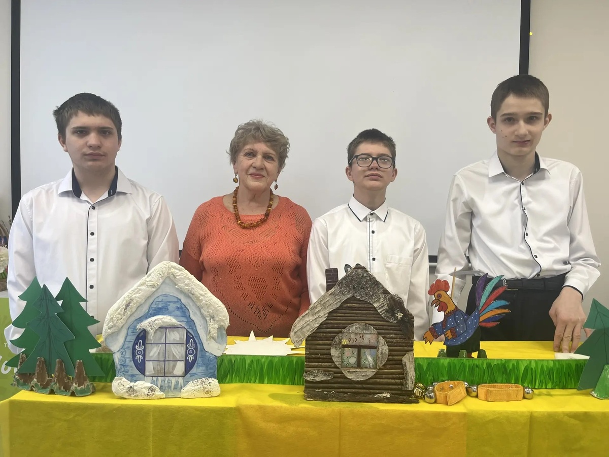 🎭Сказка + фантазия + дружная команда — так рождается настоящий спектакль в нашем особом семейном центре "Семь-Я"!