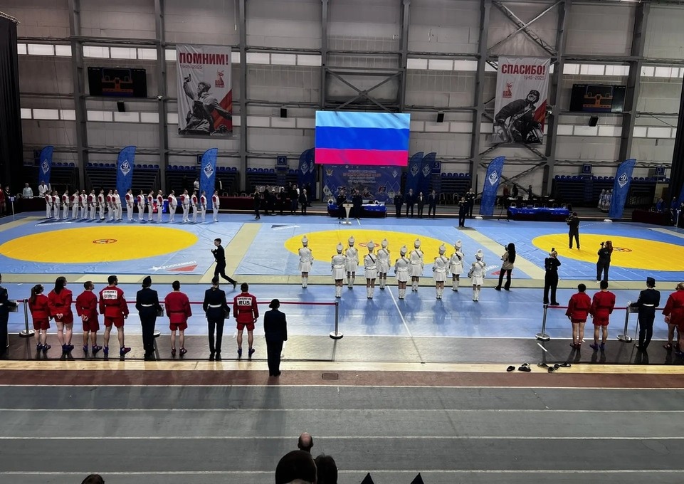   Борис МЕРКУШЕВ