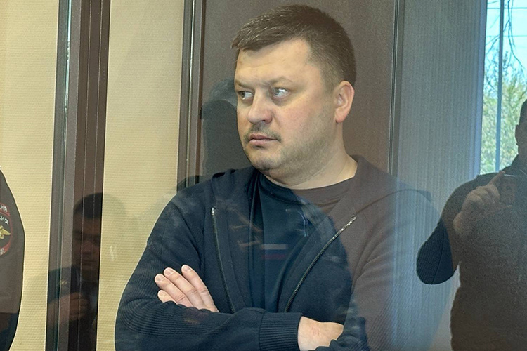    Сегодня в Советском районном суде Уфы начали рассматривать дело мэра города Ратмира Мавлиева