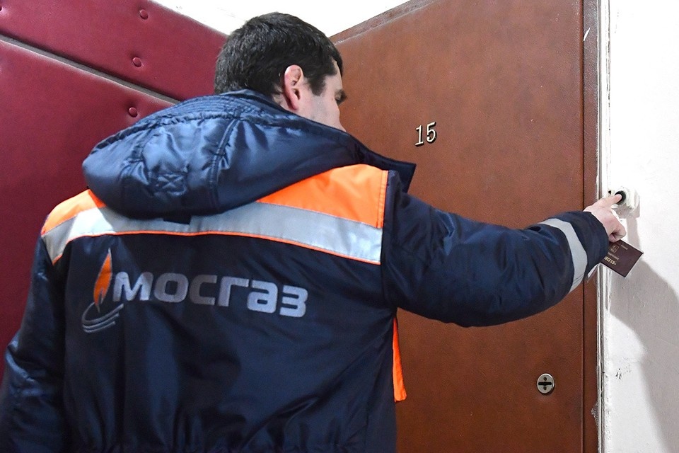    В столице идет ежегодная проверка газового оборудования. Владимир ВЕЛЕНГУРИН