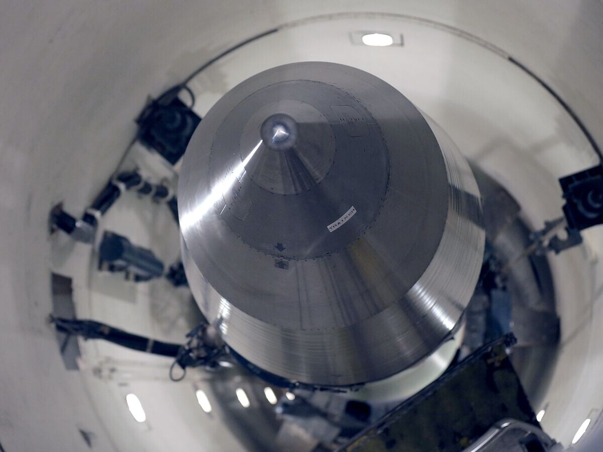   Американская межконтинентальная баллистическая ракета Минитмен-3 на базе ВВС Майнот, Северная Дакота | © AP Photo / Charlie Riedel