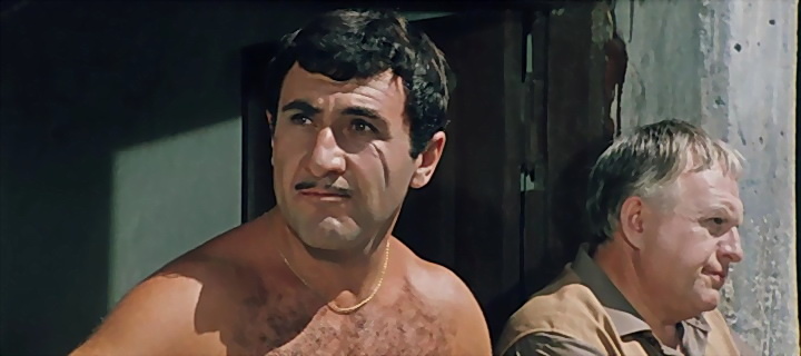 Кадр из фильма «Бриллиантовая рука», 1968
