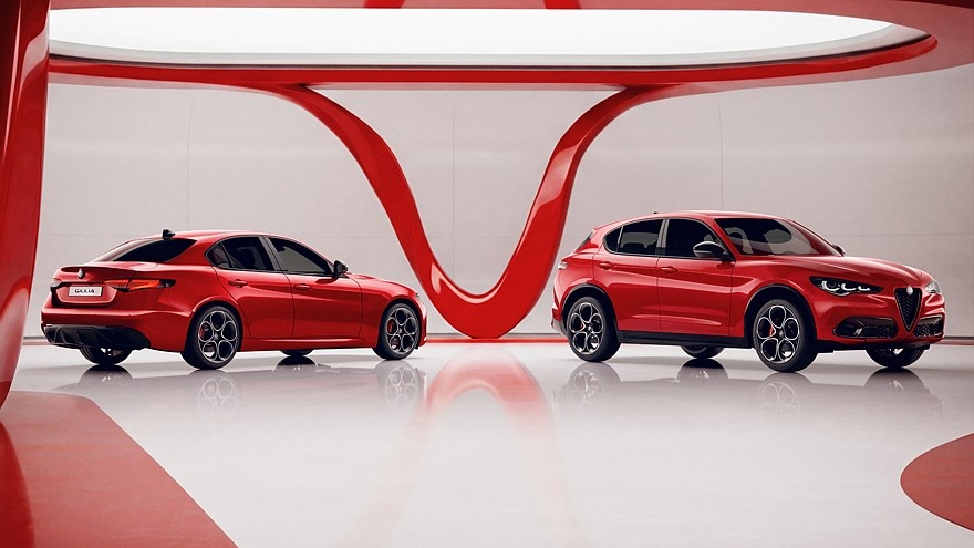    На фото: Alfa Romeo Giulia и Stelvio с пакетом Performance Pack
