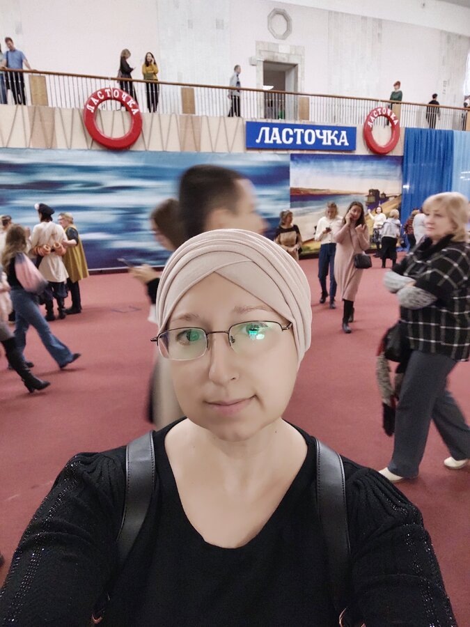 В любой ситуации просто иди в театр