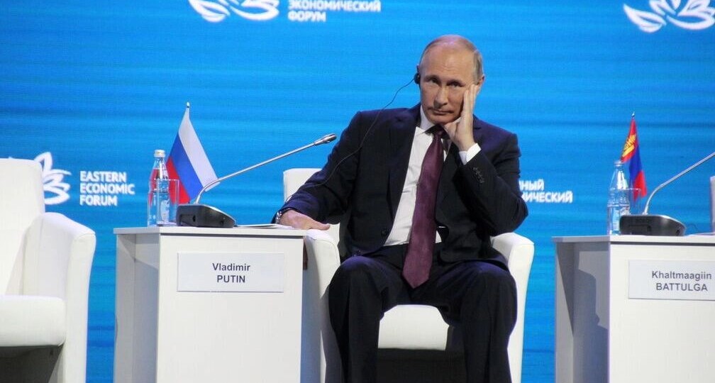 Наводнение или человеческий фактор: почему Путин объявил об отставке главы Дагестана