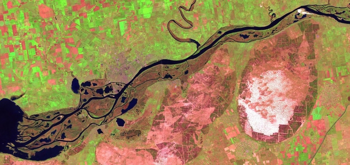   NASA / U.S. Geological Survey Landsat 8