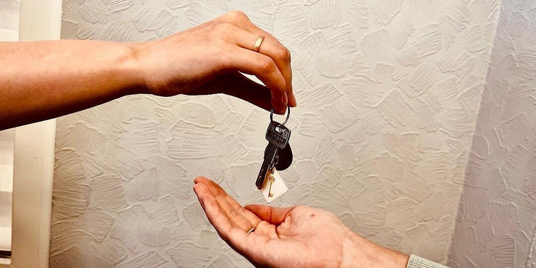 Квартиру-студию размером с кладовку продают за 1,25 млн рублей в Москве