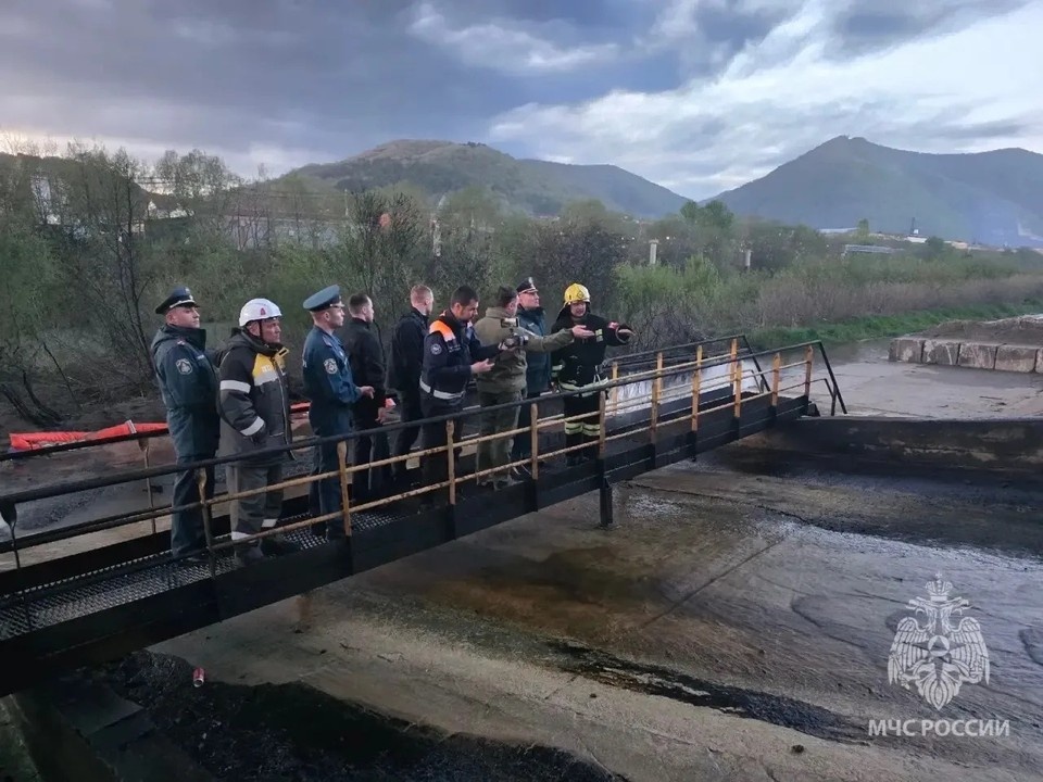    Ситуация остается на контроле властей. Фото: ГУ МЧС России