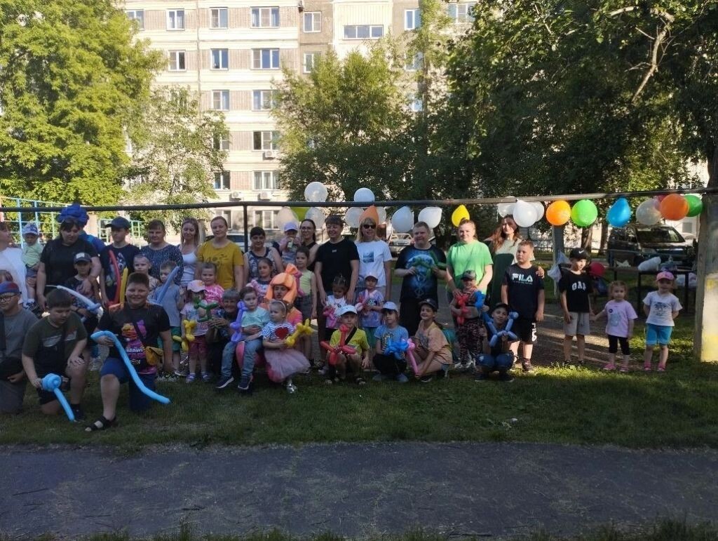     Сегодня многие мероприятия соседи проводят вместе. .предоставлено "БР"