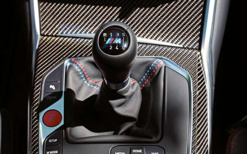 Шестиступенчатые коробки пока ставятся на спортивные BMW, но с ними все сложнее попасть в экотребования, запасы прочности и экономическую выгодуНойбауэр, BMW: мы сохраним механическую коробку, инженеры думают над решением
📷
