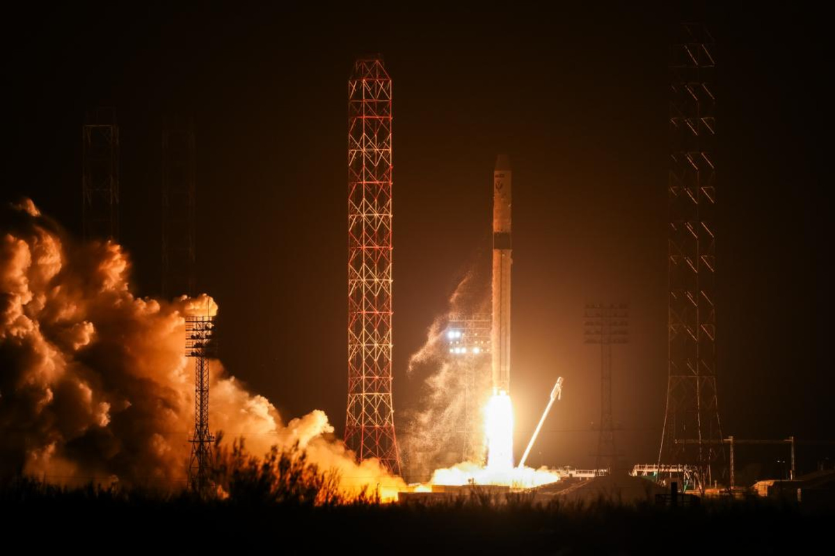 Старт ракеты  «Союз-5»