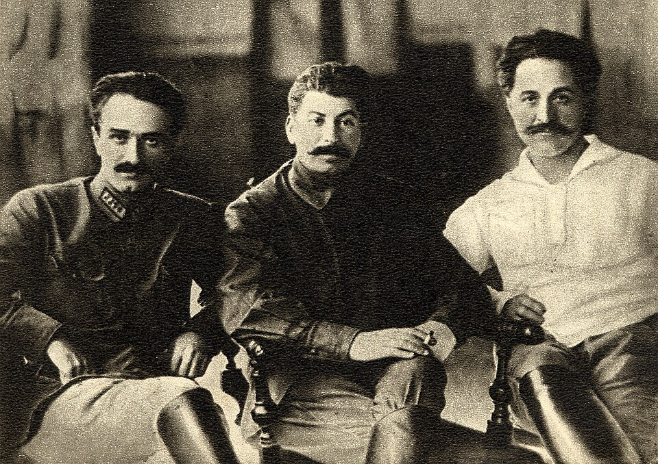 Анастас Микоян, Иосиф Сталин и Григорий Орджоникидзе, 1924 год